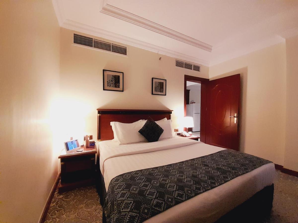 Crown Tower Hotel Al Al Jubail Esterno foto