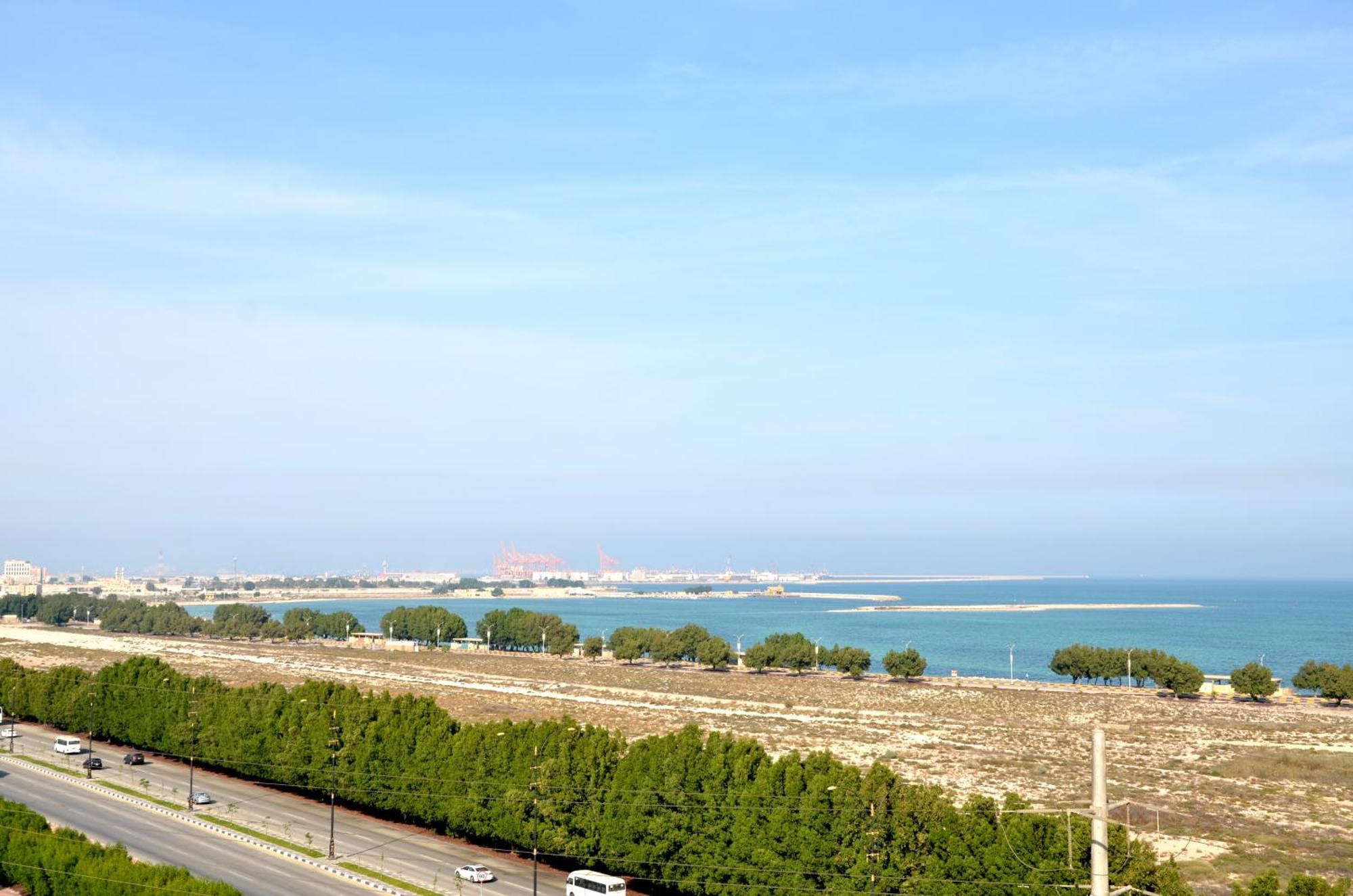Crown Tower Hotel Al Al Jubail Esterno foto