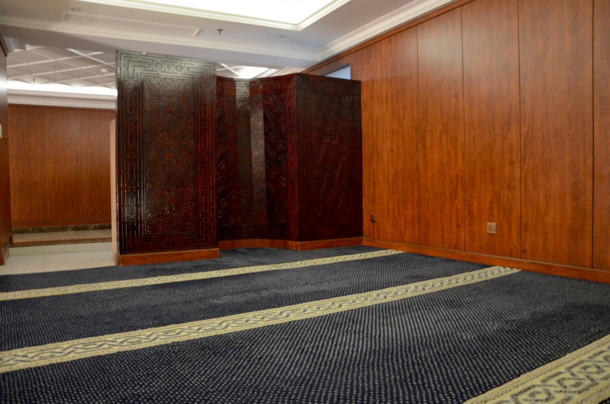 Crown Tower Hotel Al Al Jubail Esterno foto