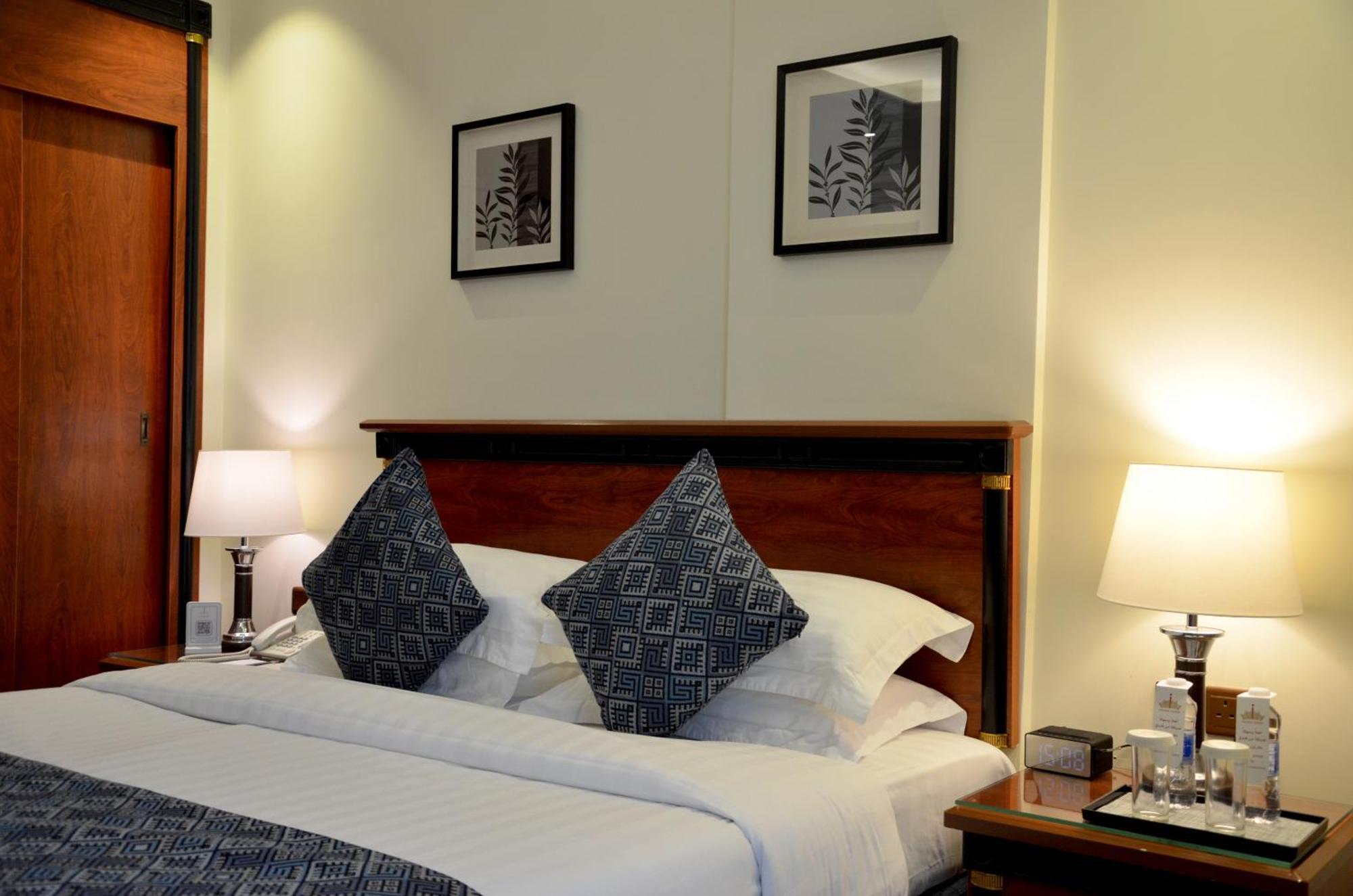 Crown Tower Hotel Al Al Jubail Esterno foto